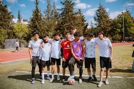 2019 赛季：大联盟球员单季本垒打总数突破 6700 支，球场被戏称为“弹力球场”